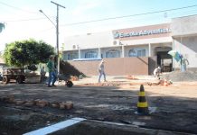 Governo de Mundo Novo faz passarela em parceria com a Escola Adventista
