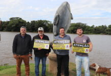Setor de Fiscalização prosseguiu com a instalação de placas de ‘’proibido jogar lixo’’