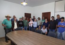 Prefeitura de Mundo Novo Promove Diálogo Técnico com Profissionais de Jardinagem e Poda de Árvores